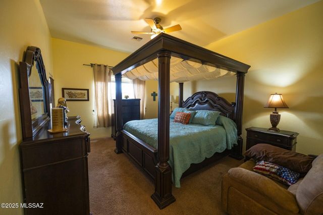 1627 E Goldenrod Lane, Benson, AZ 85602