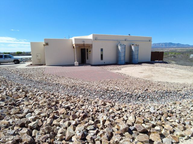 1627 E Goldenrod Lane, Benson, AZ 85602