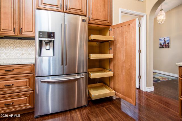 10820 E SILVERTREE Drive, Sun Lakes, AZ 85248