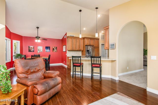 10820 E SILVERTREE Drive, Sun Lakes, AZ 85248