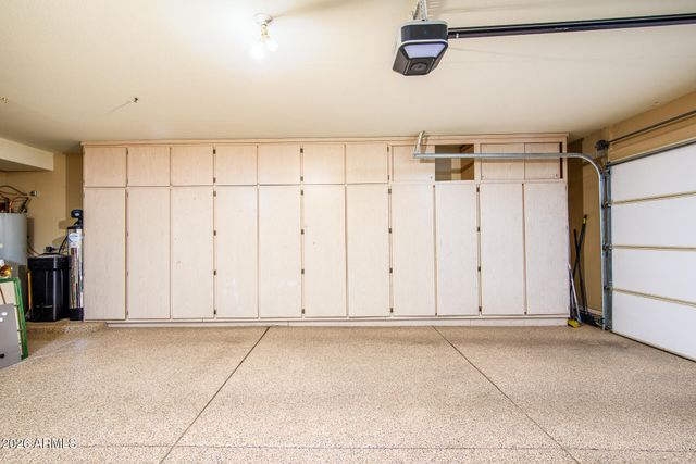 10820 E SILVERTREE Drive, Sun Lakes, AZ 85248