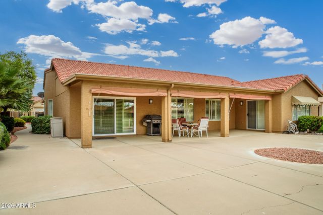 10820 E SILVERTREE Drive, Sun Lakes, AZ 85248