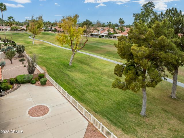 10820 E SILVERTREE Drive, Sun Lakes, AZ 85248