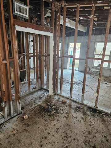 2814 PALMADELIA AVENUE, Sarasota, FL 34234