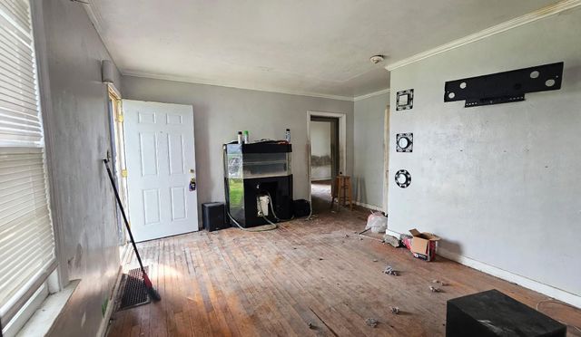 4962 Adams Street, Gary, IN 46408