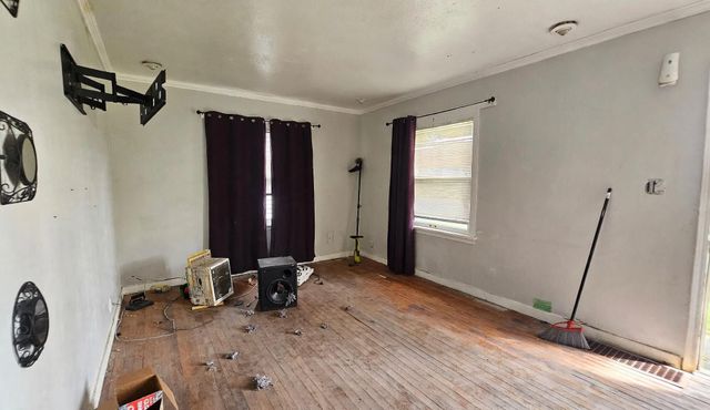 4962 Adams Street, Gary, IN 46408