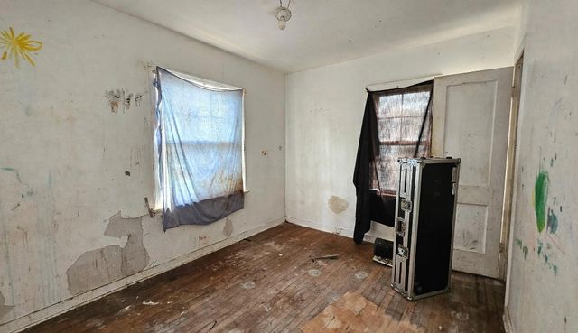 4962 Adams Street, Gary, IN 46408