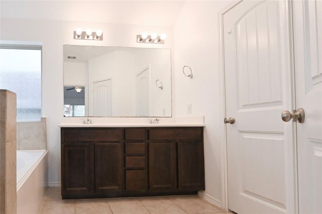 306 Marble Springs Lane, La Marque, TX 77568