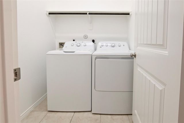 306 Marble Springs Lane, La Marque, TX 77568