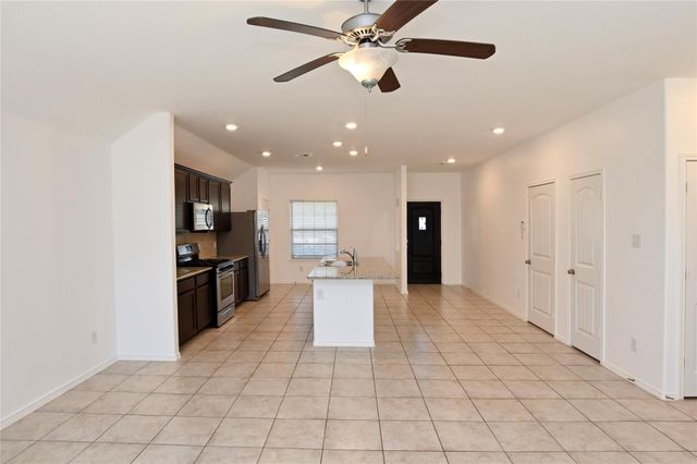 306 Marble Springs Lane, La Marque, TX 77568