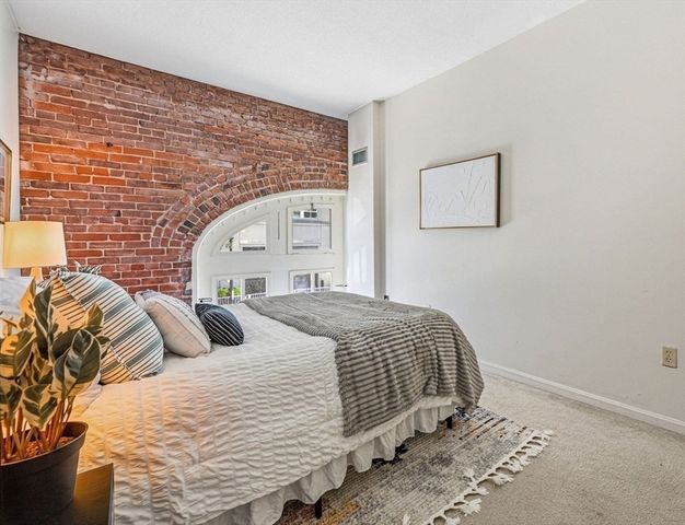 106 Thirteenth St 236, Boston, MA 02129