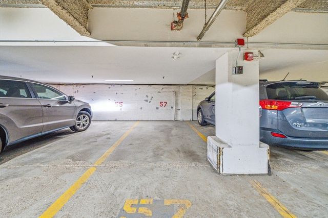 106 Thirteenth St 236, Boston, MA 02129
