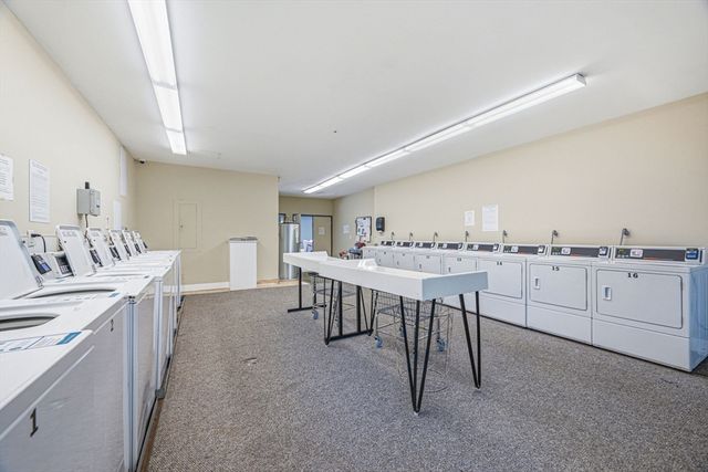 106 Thirteenth St 236, Boston, MA 02129