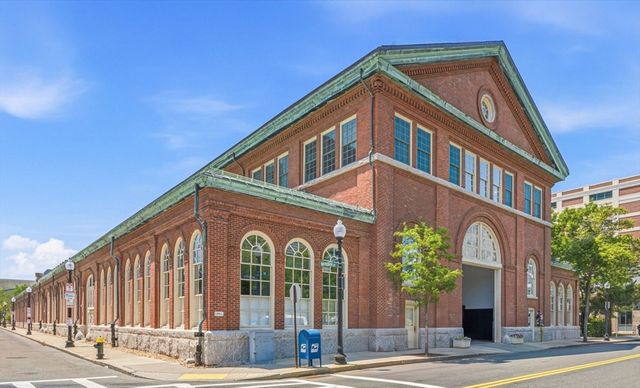 106 Thirteenth St 236, Boston, MA 02129