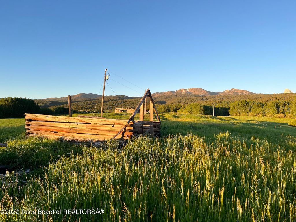 N ALTA Road, Alta, WY 83414 photo 5