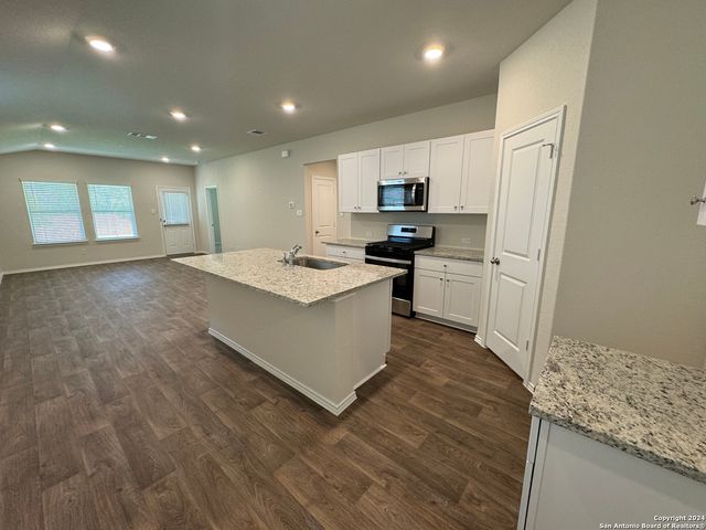 14311 SHALE PATH, San Antonio, TX 78253