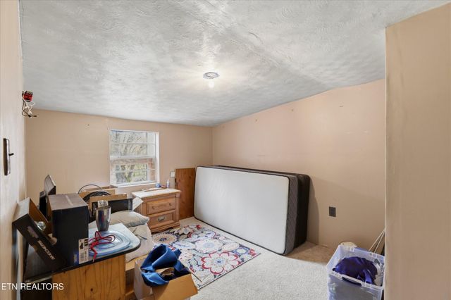 428 Browder Circle, Oliver Springs, TN 37840