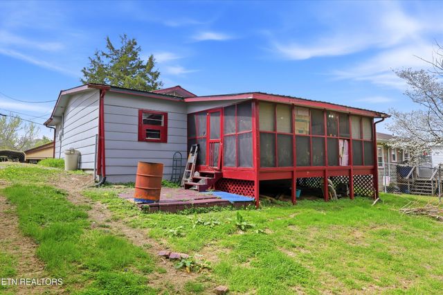 428 Browder Circle, Oliver Springs, TN 37840