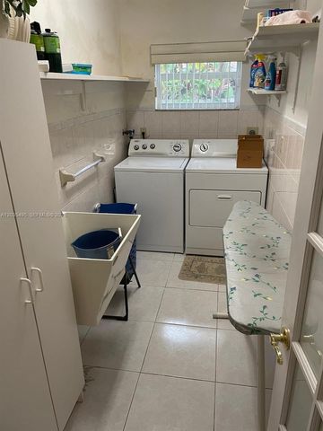 4808 NE 25th Avenue 12, Fort Lauderdale, FL 33308