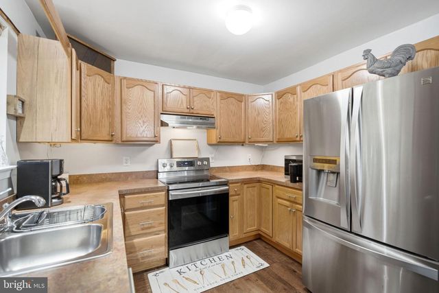 29 CLEMATIS CT, Martinsburg, WV 25401