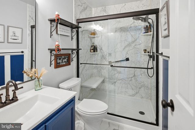 29 CLEMATIS CT, Martinsburg, WV 25401