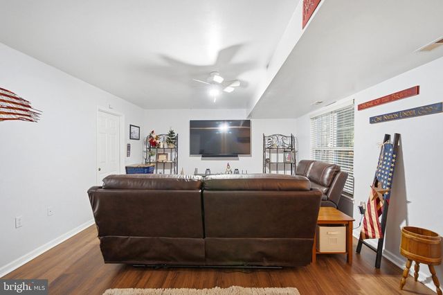 29 CLEMATIS CT, Martinsburg, WV 25401