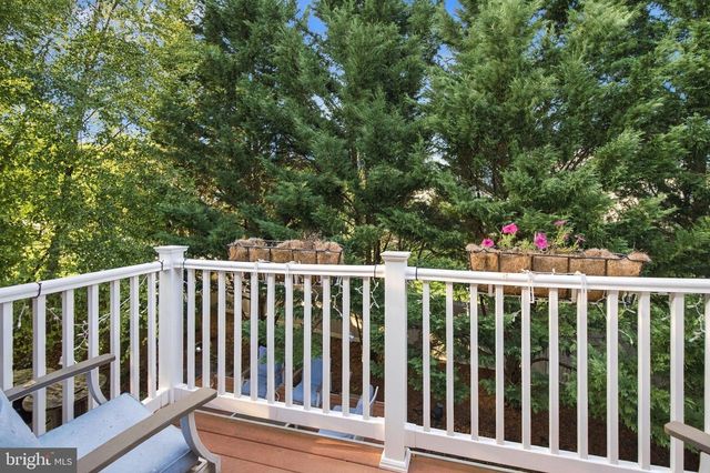 29 CLEMATIS CT, Martinsburg, WV 25401