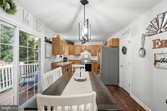 29 CLEMATIS CT, Martinsburg, WV 25401