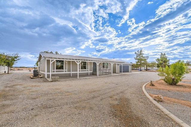 681 Janet Lane, Pahrump, NV 89060