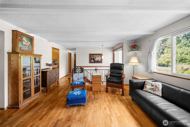 5111 21st Avenue SE, Lacey, WA 98503