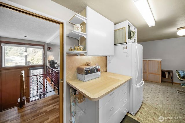5111 21st Avenue SE, Lacey, WA 98503