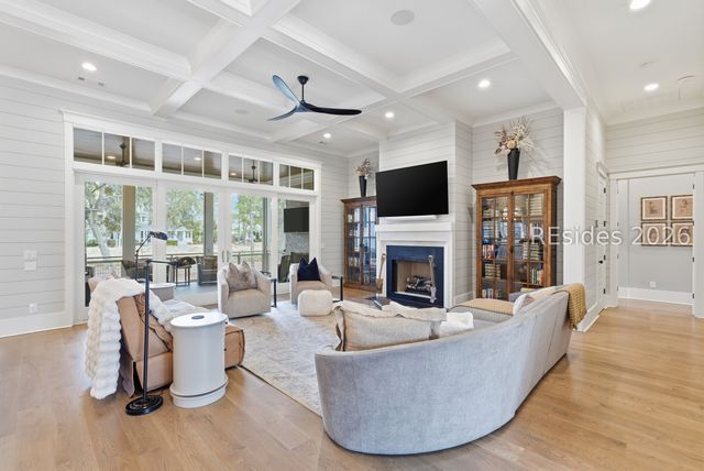 18 Gregorie Nck, Okatie, SC 29909