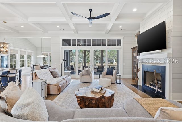 18 Gregorie Nck, Okatie, SC 29909