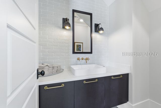 18 Gregorie Nck, Okatie, SC 29909