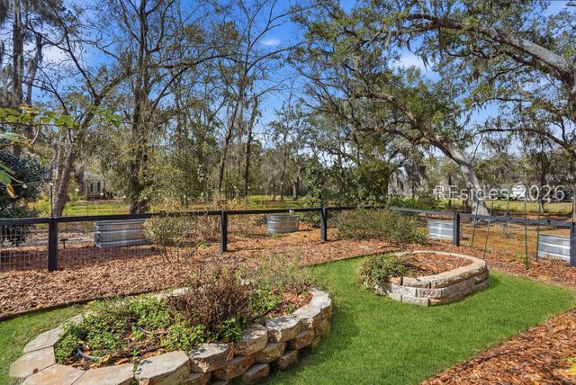 18 Gregorie Nck, Okatie, SC 29909