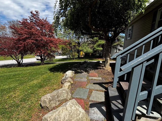 17 Woodland Drive, Walden, NY 12586