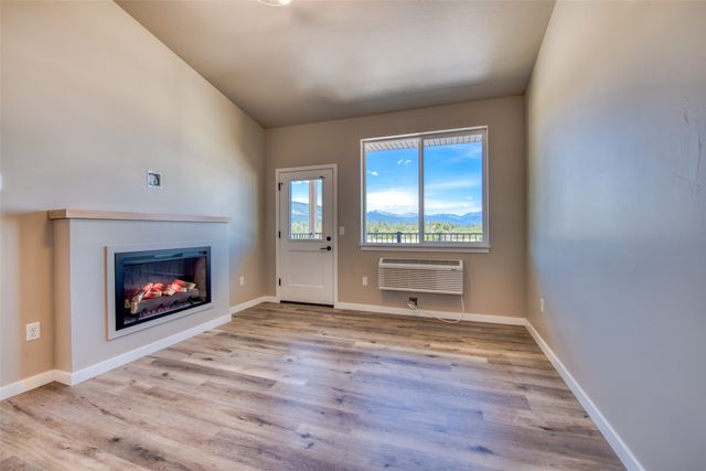159 Canyon Falls Way 206, Hamilton, MT 59840