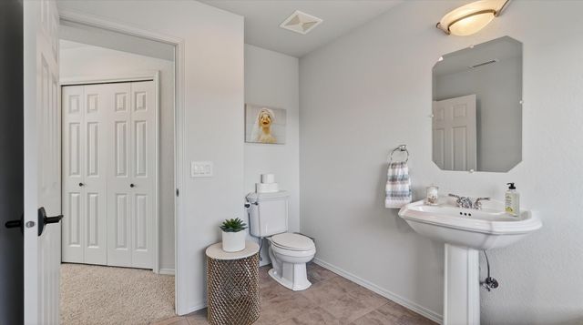 13001 S Fairway Ridge Ln, Spokane, WA 99224