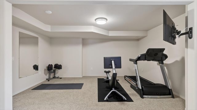 13001 S Fairway Ridge Ln, Spokane, WA 99224