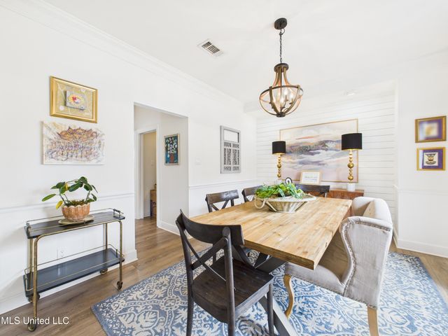 3843 Chaumont Circle, Ocean Springs, MS 39564