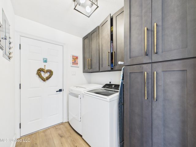 3843 Chaumont Circle, Ocean Springs, MS 39564