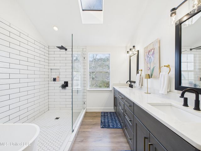 3843 Chaumont Circle, Ocean Springs, MS 39564