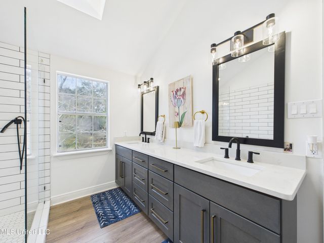 3843 Chaumont Circle, Ocean Springs, MS 39564