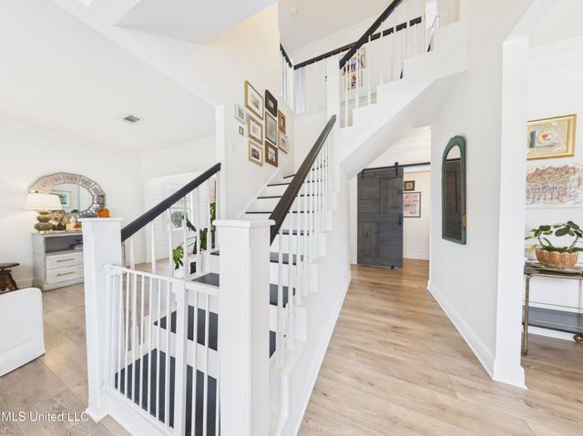 3843 Chaumont Circle, Ocean Springs, MS 39564