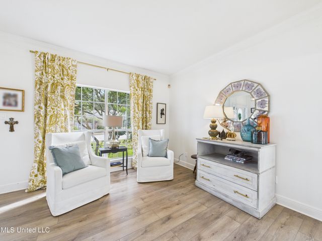 3843 Chaumont Circle, Ocean Springs, MS 39564