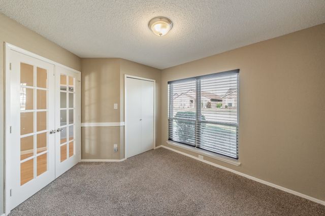 4109 Caldwell Avenue, The Colony, TX 75056