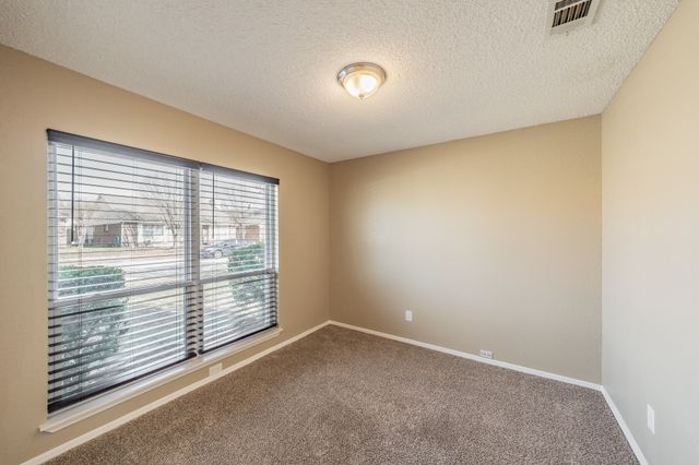 4109 Caldwell Avenue, The Colony, TX 75056