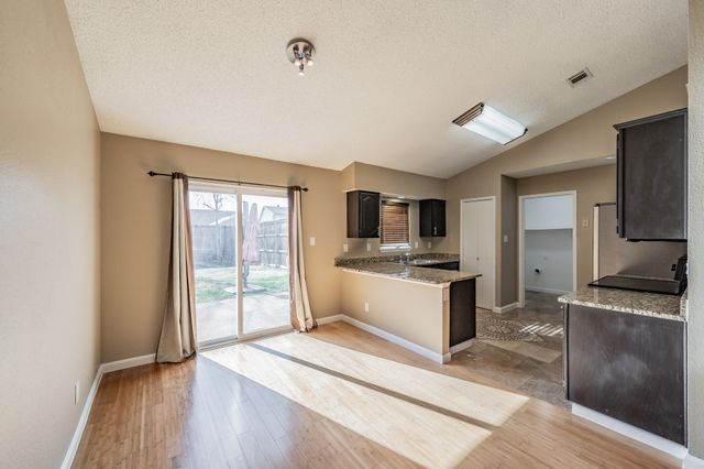 4109 Caldwell Avenue, The Colony, TX 75056