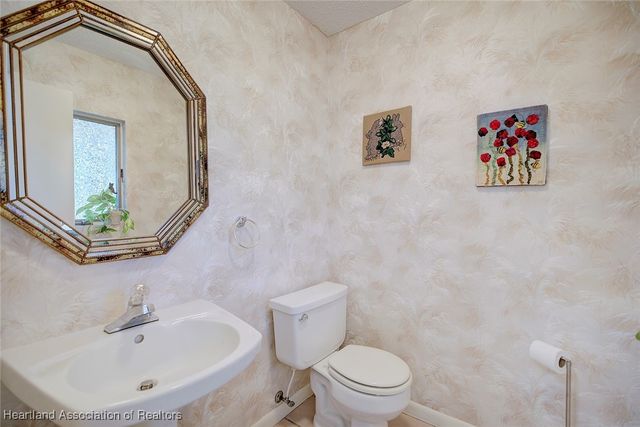 81 Cole Danley Drive, Lake Placid, FL 33852