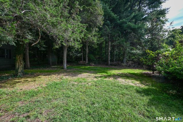 40 Oleson Drive, Southbury, CT 06488
